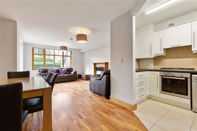 23 Woodbrook Park, Castleknock, Dublin 15