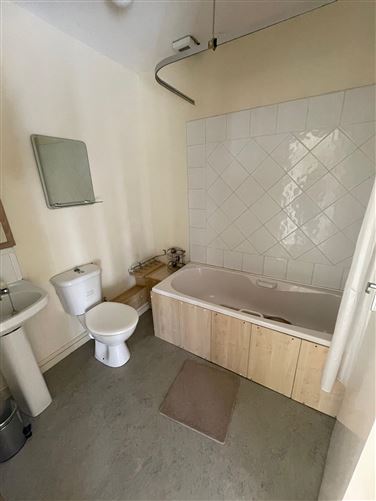 1 Renville Court, Renville Village, Oranmore, Galway