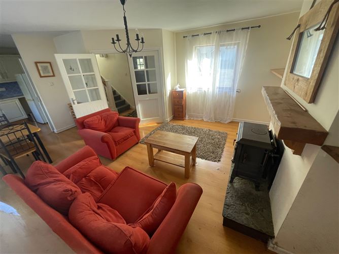 1 Renville Court, Renville Village, Oranmore, Galway