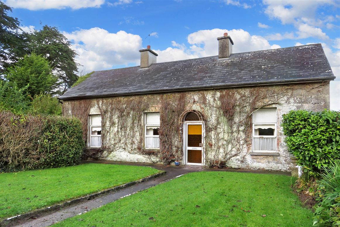 Peafield House, Dromin, Athlacca, Kilmallock, Co. Limerick Sherry