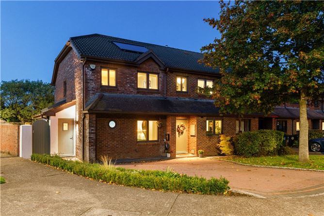 https://photos-a.propertyimages.ie/media/2/5/7/4928752/dbf3ed29-ddf7-4e40-8418-ddcc74ecddbb_l.jpg