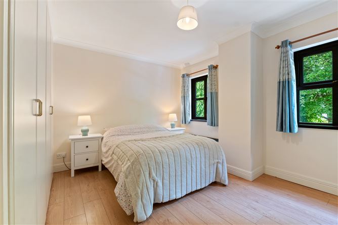 2 Larkhill Woods, Strandhill Road, Sligo, Sligo