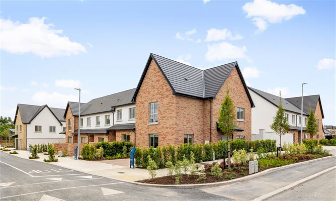 https://photos-a.propertyimages.ie/media/2/5/7/4955752/7992db40-8515-4815-b5ef-85123ee1049c_l.jpg