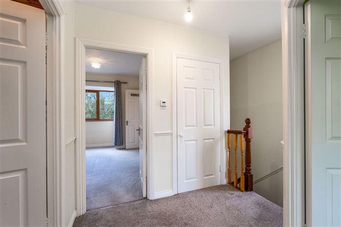8 Glenbourne Road, Leopardstown Valley, Leopardstown, Dublin 18