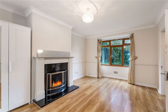 8 Glenbourne Road, Leopardstown Valley, Leopardstown, Dublin 18