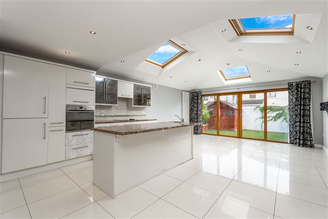 8 Glenbourne Road, Leopardstown Valley, Leopardstown, Dublin 18