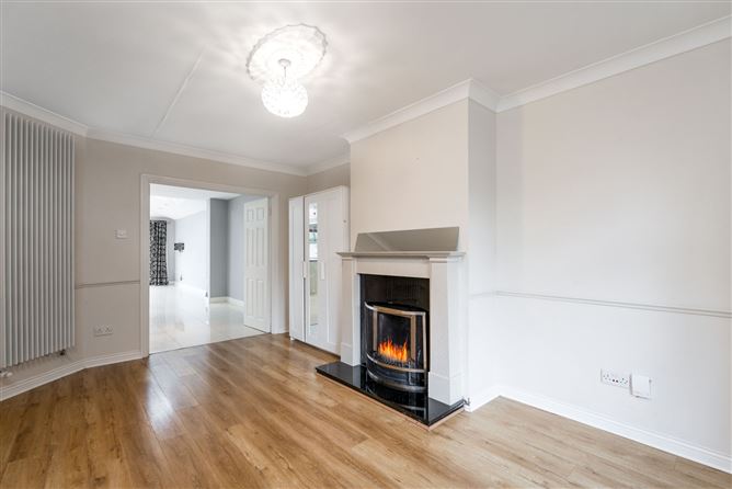 8 Glenbourne Road, Leopardstown Valley, Leopardstown, Dublin 18