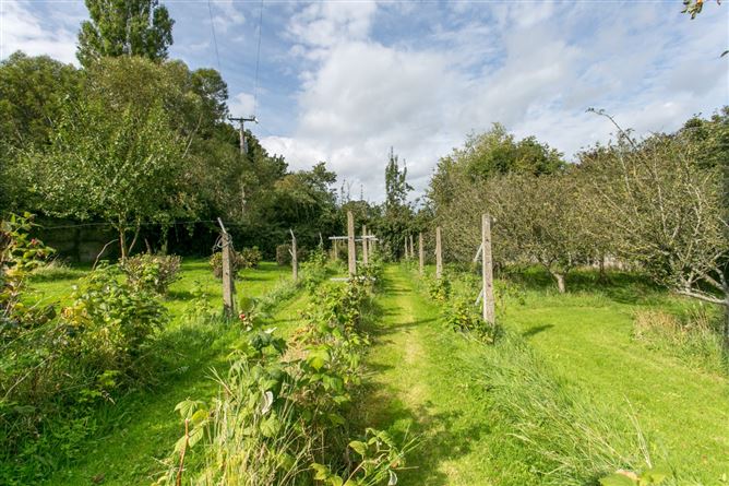 Bridesfield, Bridesglen Road, Rathmichael, Dublin 18