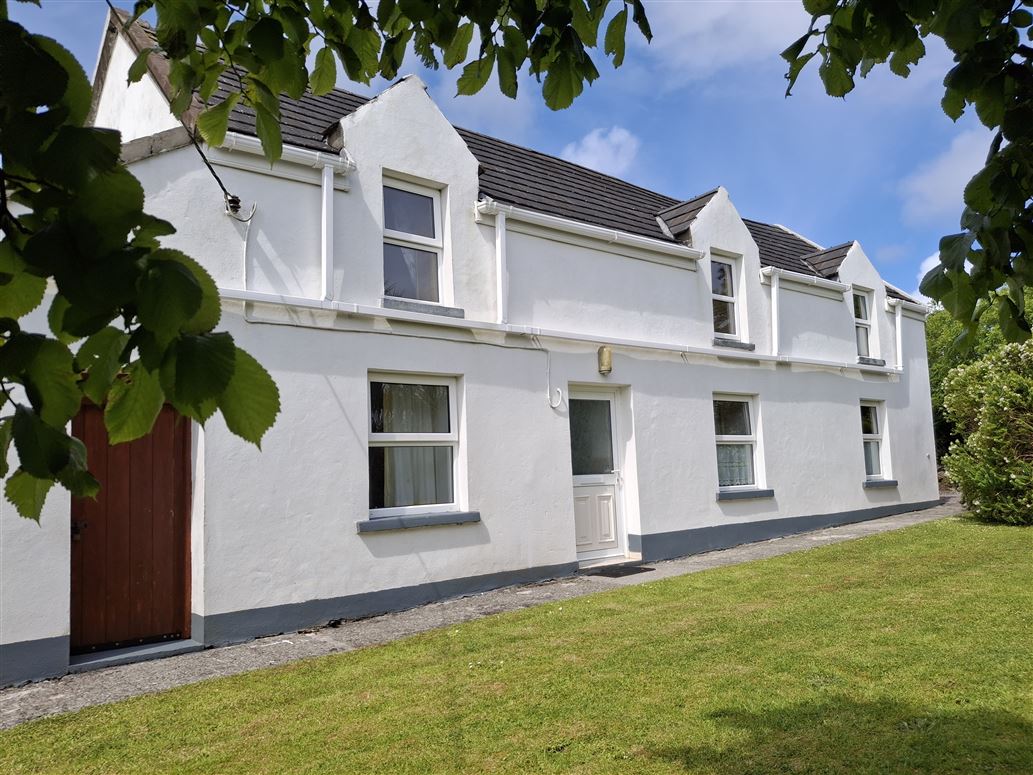 Ref 1232 - Ballyhearny Cottage & Studio, Ballyhearny Lower, Valentia Island, Kerry