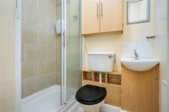 Photo 14 of 16 — 15 Hillcrest Manor, Templeogue, Dublin 6W