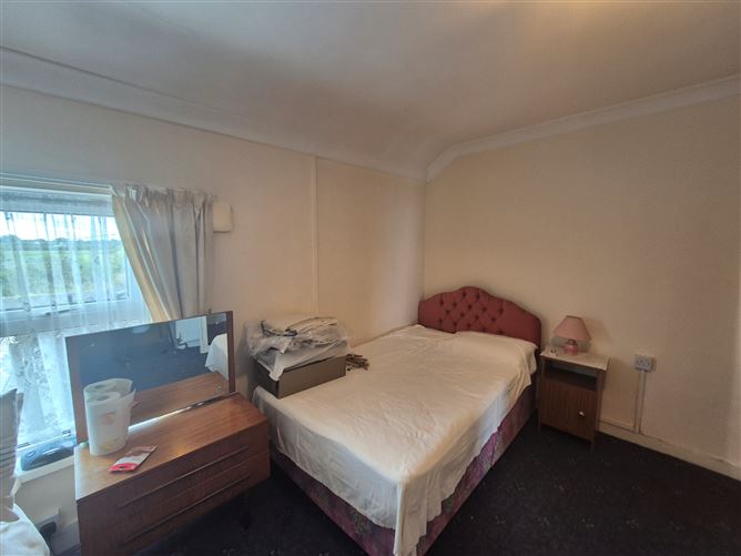 Photo 13 of 20 — 32 Lord Edward Street, Ballina, Mayo