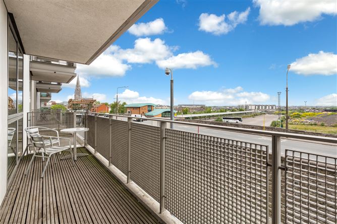 10 Kirkpatrick House, Spencer Dock, IFSC, Dublin 1
