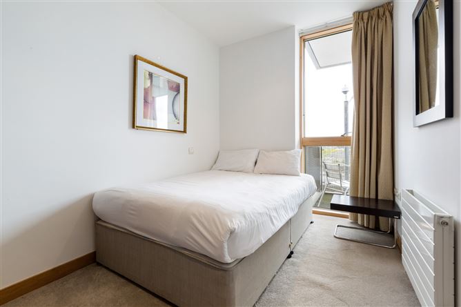 10 Kirkpatrick House, Spencer Dock, IFSC, Dublin 1