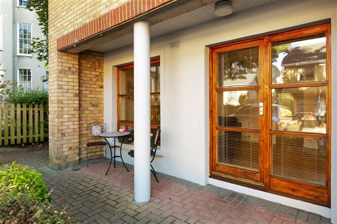 6 Belvedere Square, 6 Mountjoy Square North, Dublin 1