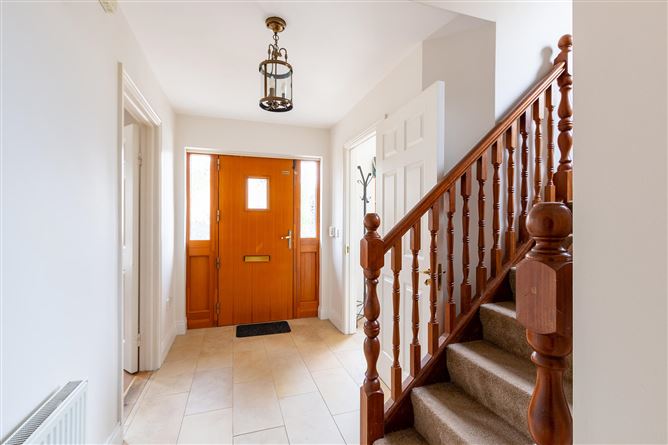 2 Cois Cuain, Courtmacsherry, Co. Cork