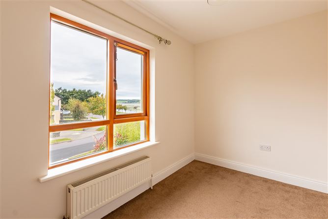 2 Cois Cuain, Courtmacsherry, Co. Cork