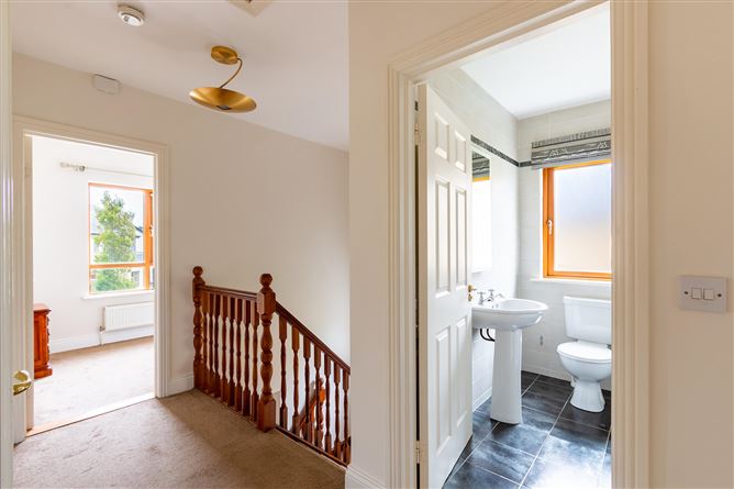 2 Cois Cuain, Courtmacsherry, Co. Cork