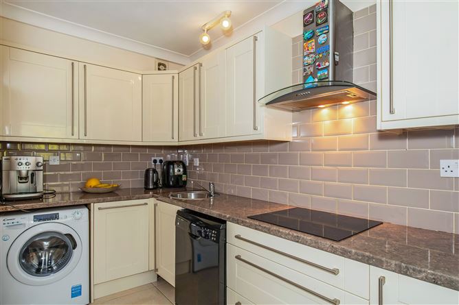 Apt 4 The Elms, Mount Merrion avenue, Blackrock, County Dublin