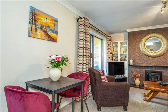 Apt 4 The Elms, Mount Merrion avenue, Blackrock, County Dublin