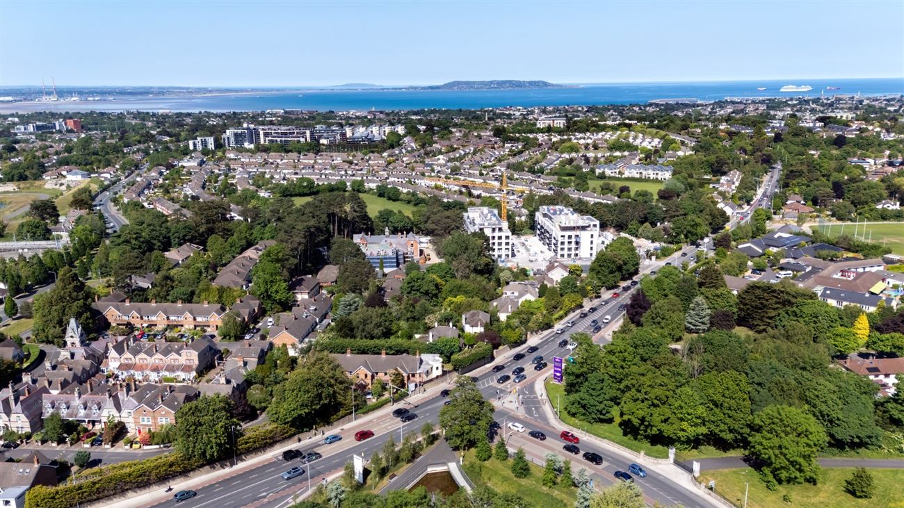 Berwick Pines, Foxrock, Dublin 18