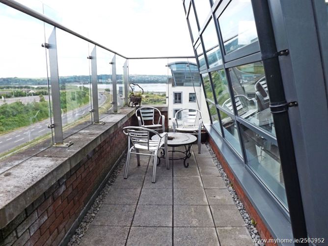 The Falcon, Jacobs Island, Cork