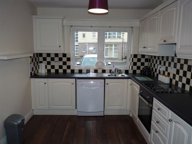 8 Inver Gael, Carrick-on-shannon, County Roscommon