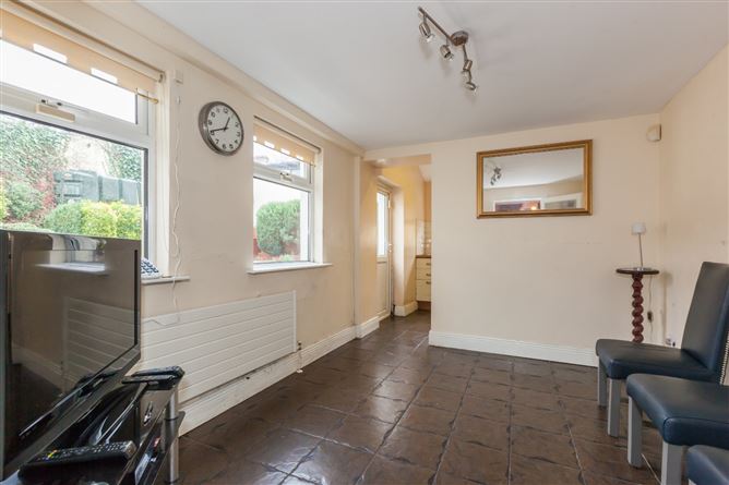 Florence Villas, 26 Botanic Avenue, Drumcondra, Dublin 9.