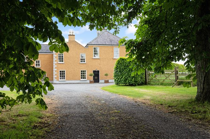 Clonmore House on c. 14.5 Acres, Clonbullogue, Offaly