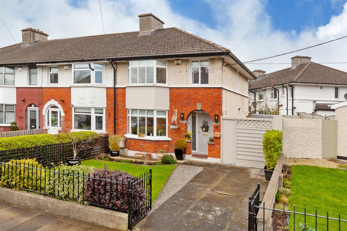 27 Inishmaan Road, Whitehall, Dublin 9