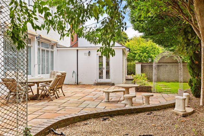 Fernagh, 12 Greenfield Crescent, Donnybrook, Dublin 4