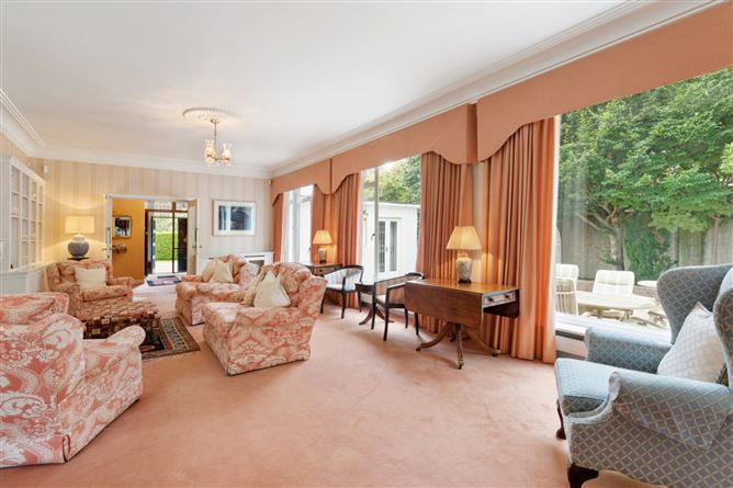 Fernagh, 12 Greenfield Crescent, Donnybrook, Dublin 4