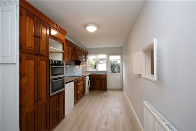 7 Oakview Drive, Hartstown, Clonsilla, Dublin 15