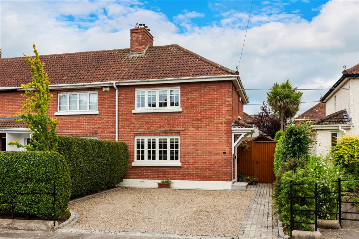 38 Ballinteer Gardens, Ballinteer, Dublin 16