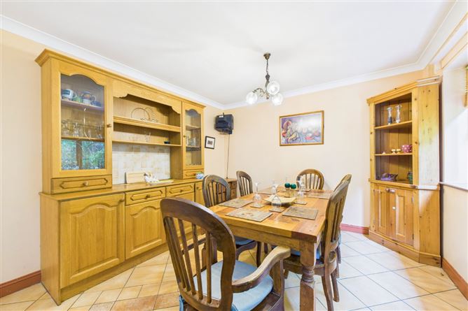 44 Fortfield, Collins Avenue, Dunmore Road, Waterford City