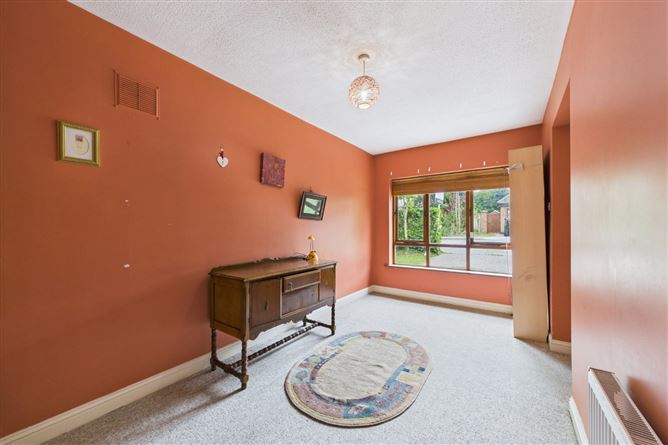 44 Fortfield, Collins Avenue, Dunmore Road, Waterford City
