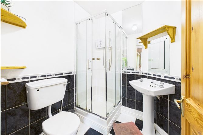 44 Fortfield, Collins Avenue, Dunmore Road, Waterford City