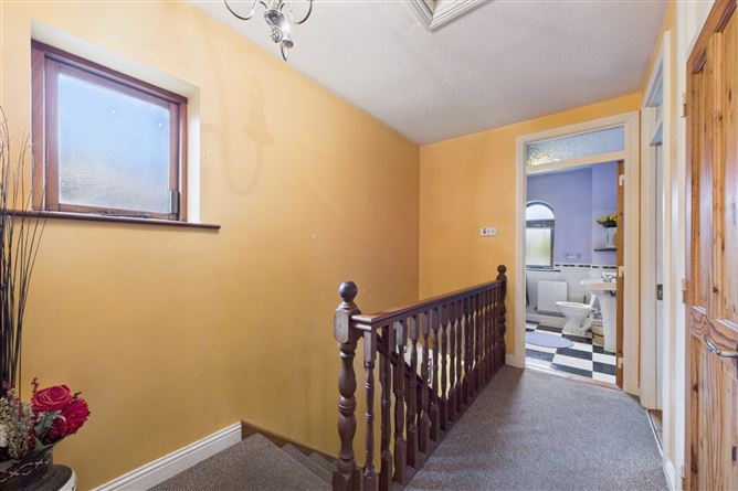 44 Fortfield, Collins Avenue, Dunmore Road, Waterford City