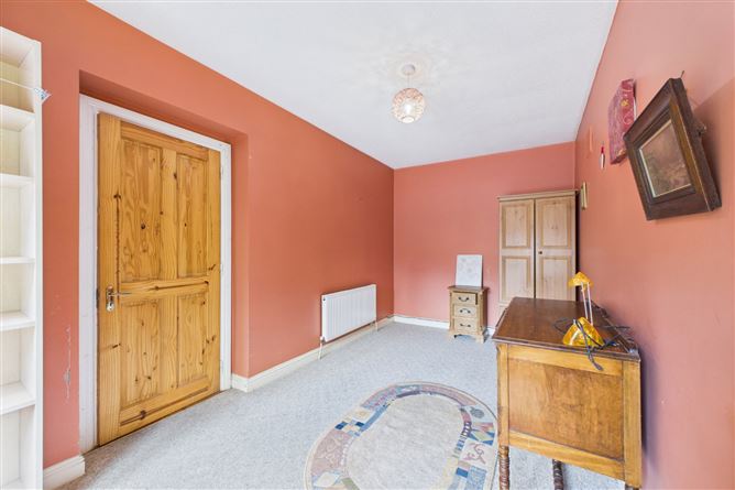44 Fortfield, Collins Avenue, Dunmore Road, Waterford City