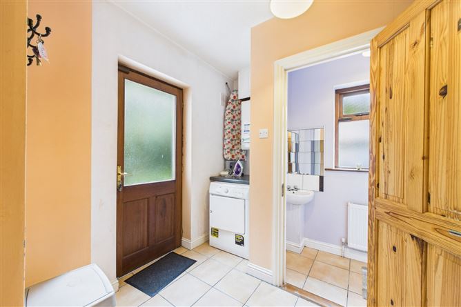 44 Fortfield, Collins Avenue, Dunmore Road, Waterford City