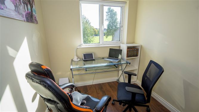 32 Beauparc, The Loakers, Dundalk, Co. Louth