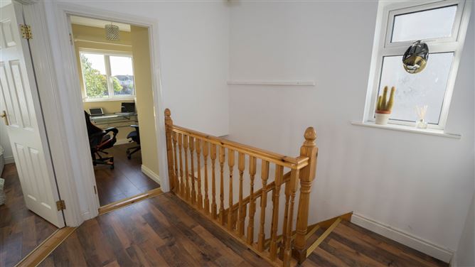 32 Beauparc, The Loakers, Dundalk, Co. Louth