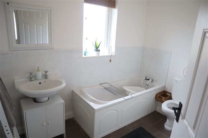 24 Killians Court, Mullagh, Cavan