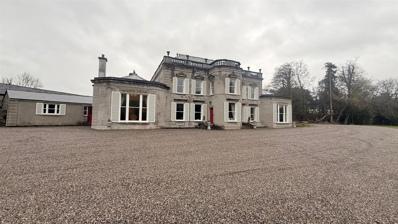 Riverston Abbey,Vacation Rental in Tipperary, Ireland