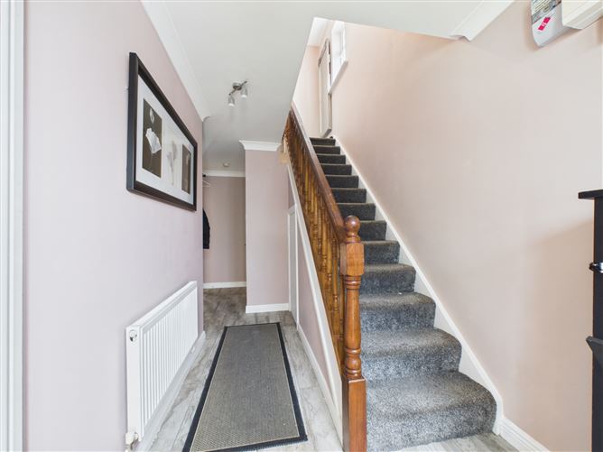 18 Lake Vale, Kilminchy, Portlaoise, Co. Laois