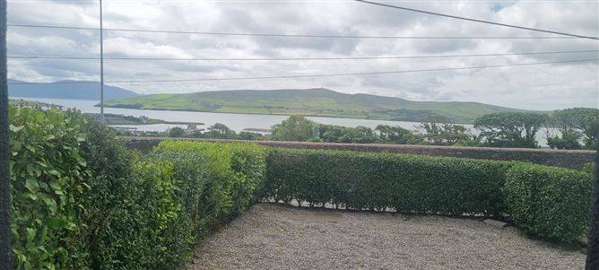 5 Ashmount Terrace, Dingle, Kerry