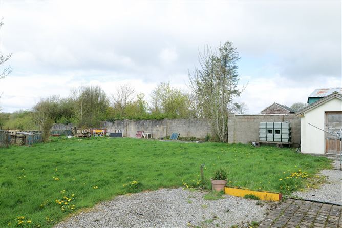 Five Acre Cottage, Derraugh, Mountrath, Laois