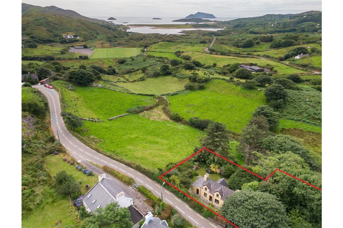 Blackthorn Cottage, Ballycarnahan, Caherdaniel, Co. Kerry