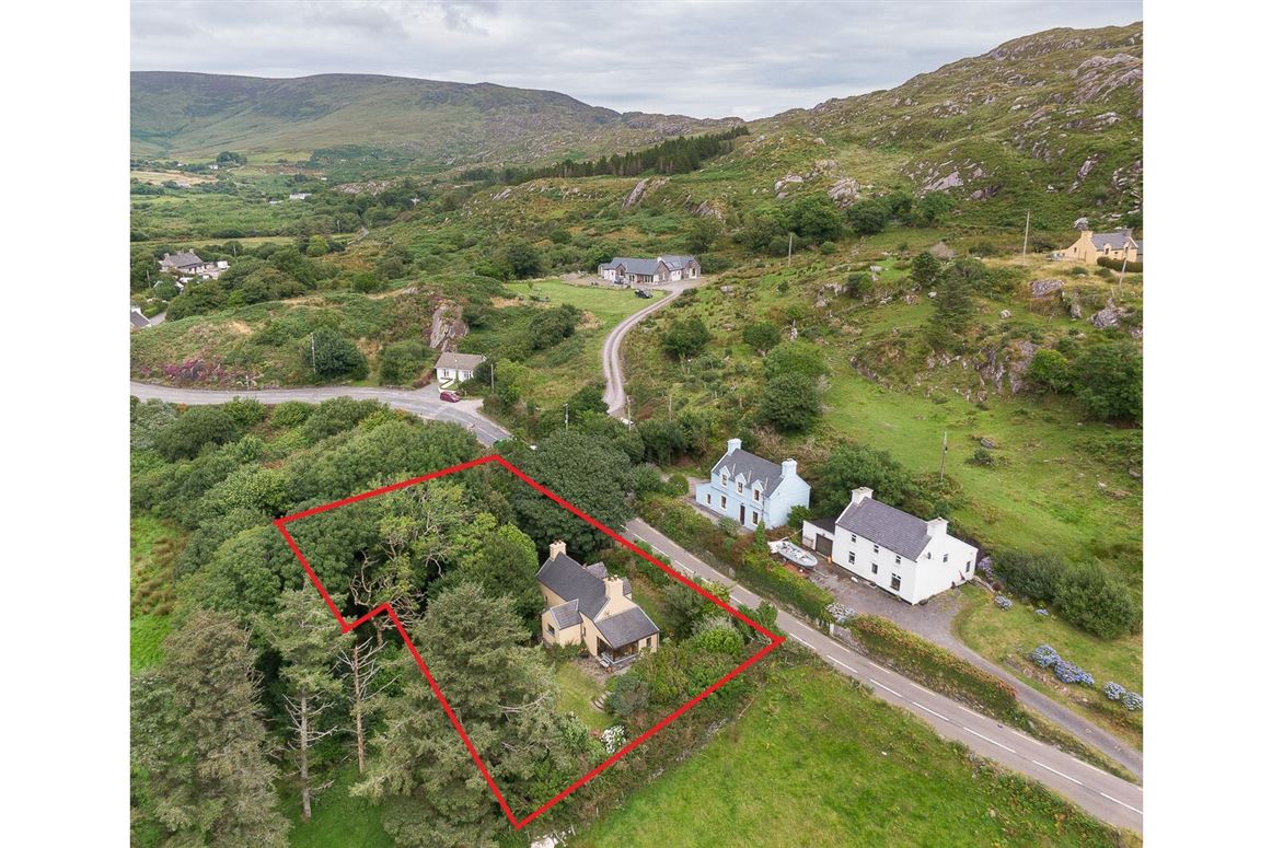 Blackthorn Cottage, Ballycarnahan, Caherdaniel, Co. Kerry