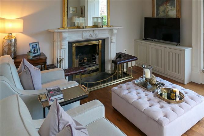 Cambridge House, 31 Sandycove Road, Sandycove, County Dublin