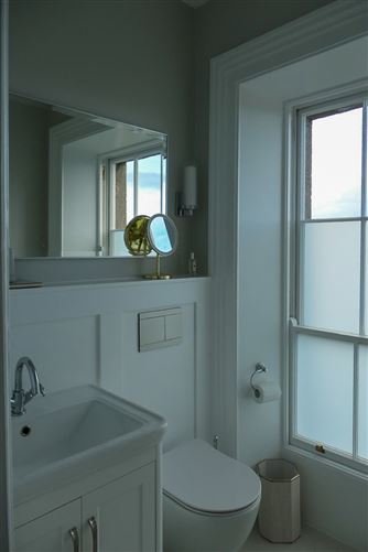 Cambridge House, 31 Sandycove Road, Sandycove, County Dublin